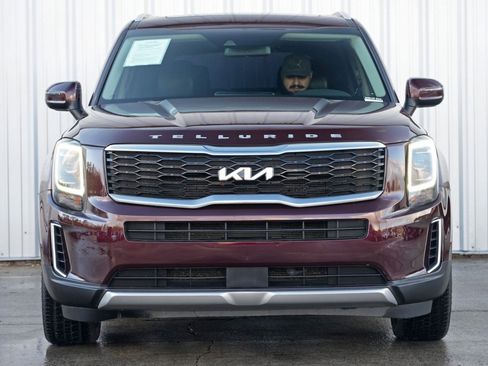Used 2022 Kia Telluride S image 6