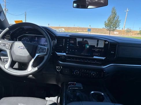 Certified 2025 Chevrolet Silverado 1500 RST AWD/4WD image 12