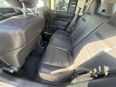 Used 2012 Jeep Compass Sport image 14