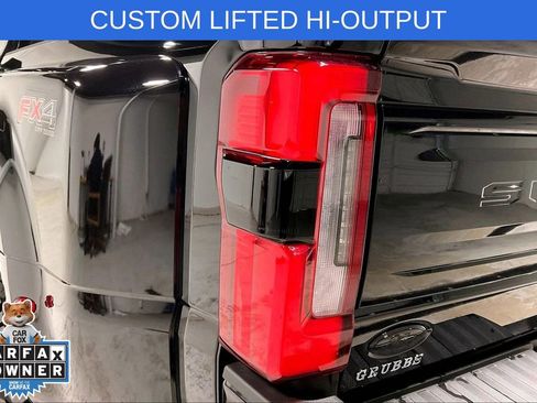 Used 2026 Ford F450 Platinum w/ FX4 Off-Road Package image 39