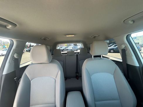 Used 2024 Kia Soul LX w/ Option Group 015 FWD image 27