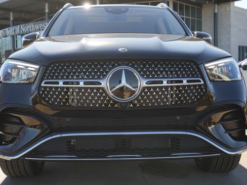 New 2026 Mercedes-Benz GLE 450 4MATIC image 9
