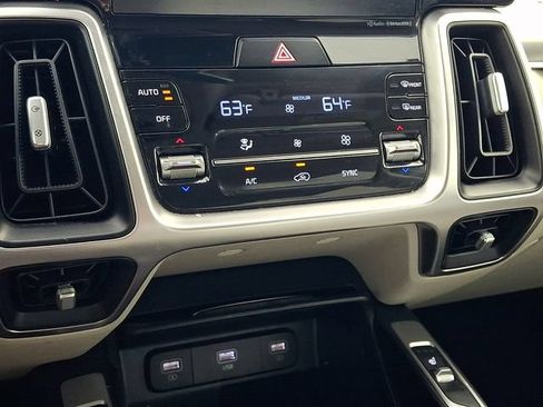 Used 2021 Kia Sorento S AWD/4WD image 18