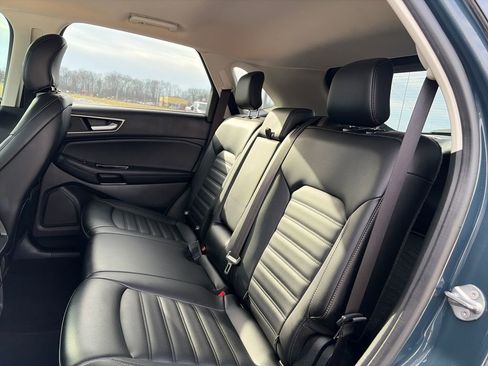 Used 2019 Ford Edge SEL w/ Equipment Group 201A image 30