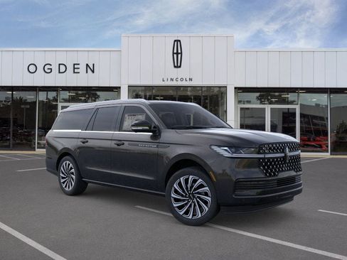New 2025 Lincoln Navigator L Black Label image 7