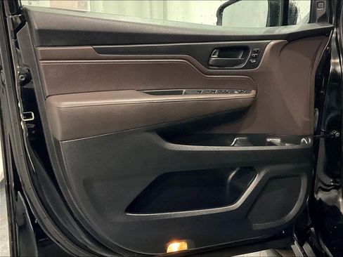 Used 2019 Honda Odyssey EX-L image 9