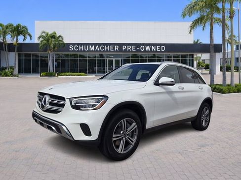 Used 2020 Mercedes-Benz GLC 300 image 2
