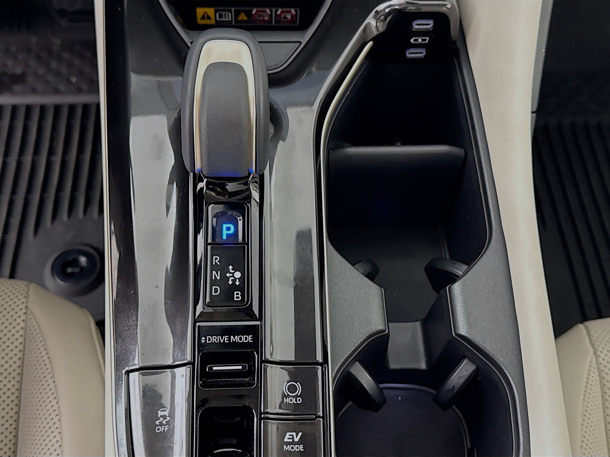 Used 2026 Toyota Crown AWD/4WD image 19