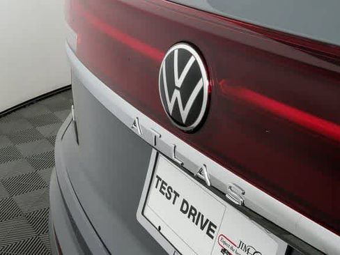 New 2026 Volkswagen Atlas Cross Sport SEL Premium R-Line image 37