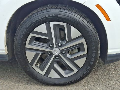 Used 2022 Hyundai Kona SEL w/ Convenience Package image 8