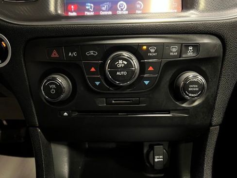 Used 2014 Dodge Charger SXT Plus image 43
