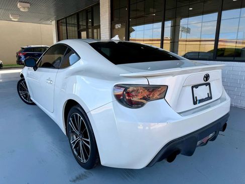 Used 2013 Scion FR-S image 8