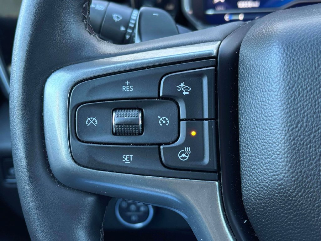 Used 2024 Chevrolet Silverado 1500 RST AWD/4WD image 10
