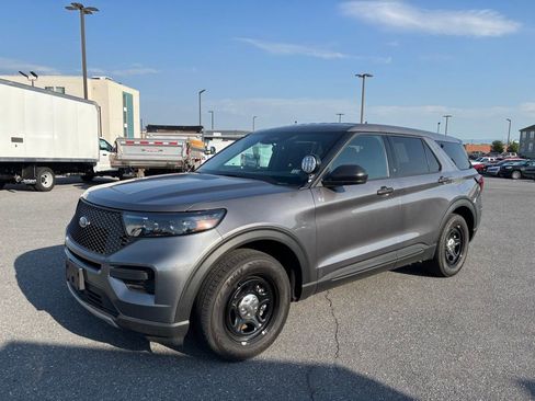 New 2025 Ford Explorer 4WD Police Interceptor image 1