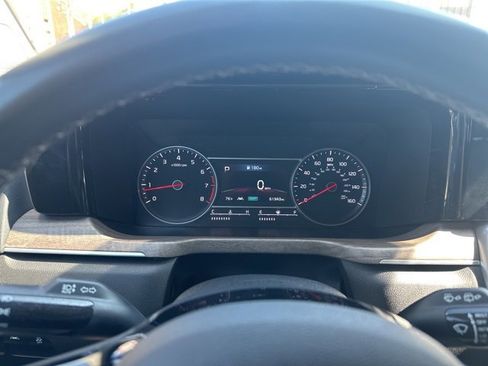 Used 2023 Kia Sorento S w/ Panoramic Sunroof Package image 19
