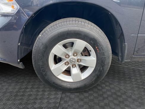 Used 2017 RAM 1500 Express image 29