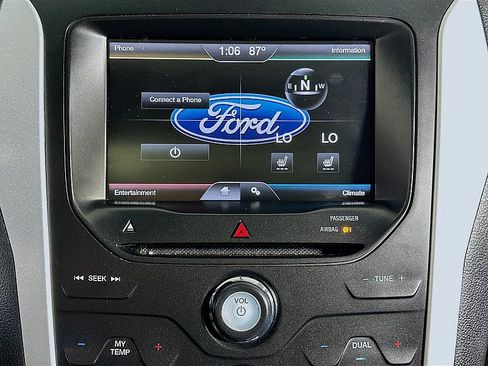 Used 2014 Ford Explorer XLT w/ Equipment Group 202A FWD image 15