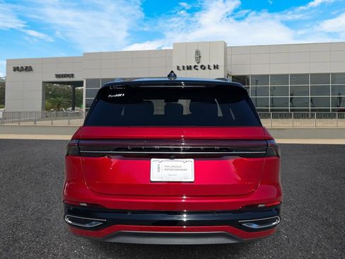 New 2026 Lincoln Nautilus Reserve image 4