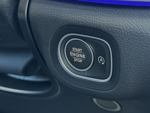 Used 2025 Mercedes-Benz GLE 350 4MATIC image 21