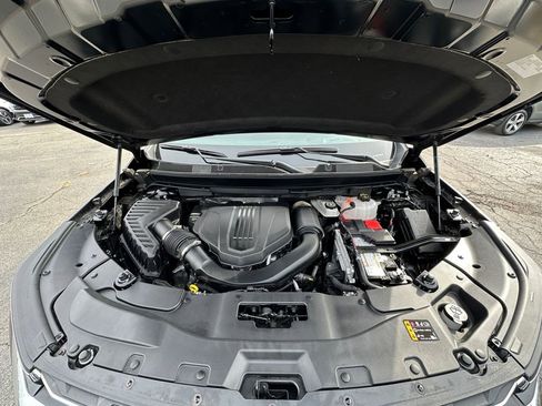 Used 2024 Chevrolet Traverse LT image 31