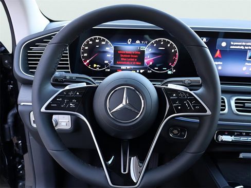 Certified 2026 Mercedes-Benz GLE 350 4MATIC image 33