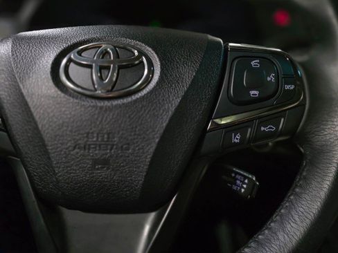 Used 2018 Toyota Avalon XLE Premium image 20