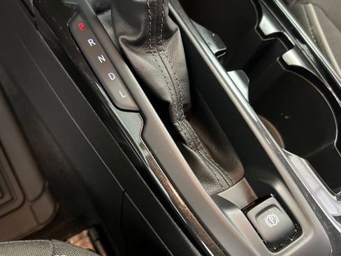 Used 2025 Chevrolet TrailBlazer LT image 43