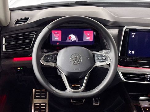 New 2026 Volkswagen Atlas Peak Edition AWD/4WD image 13