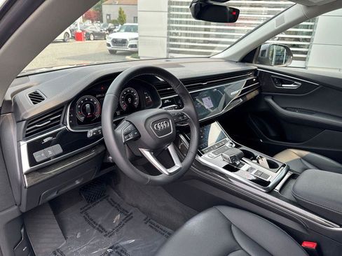 Used 2023 Audi Q8 Premium Plus AWD/4WD image 19