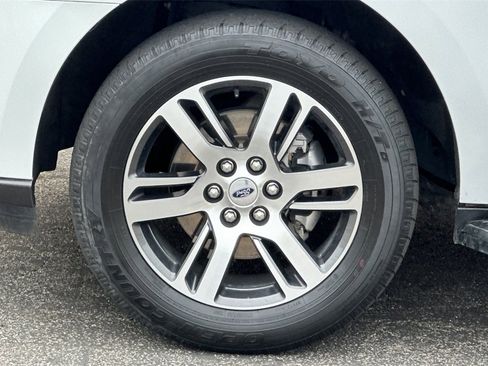 Used 2023 Ford Expedition Max Limited image 27