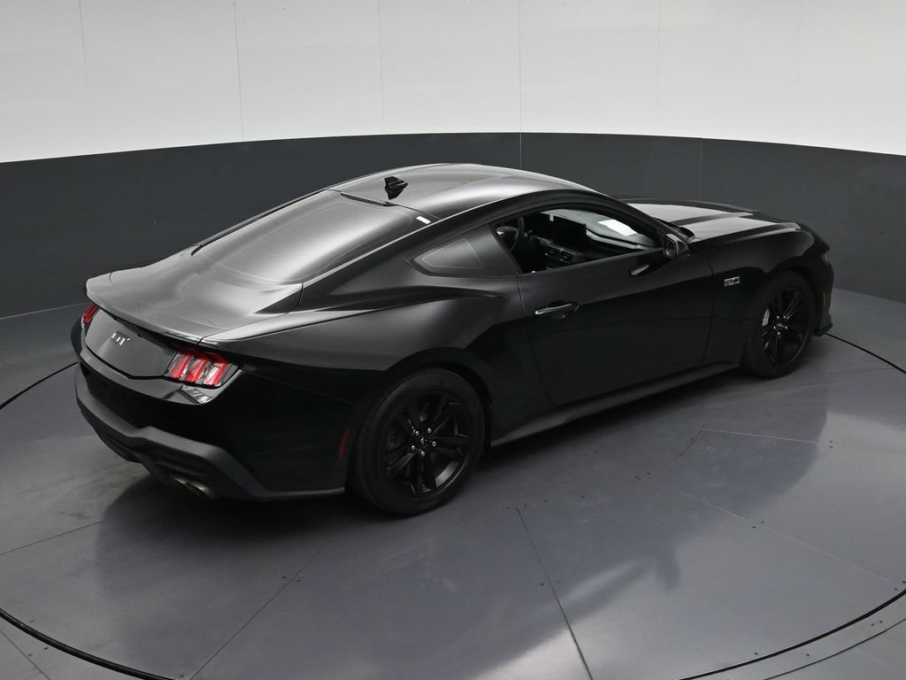 Used 2024 Ford Mustang GT RWD image 17