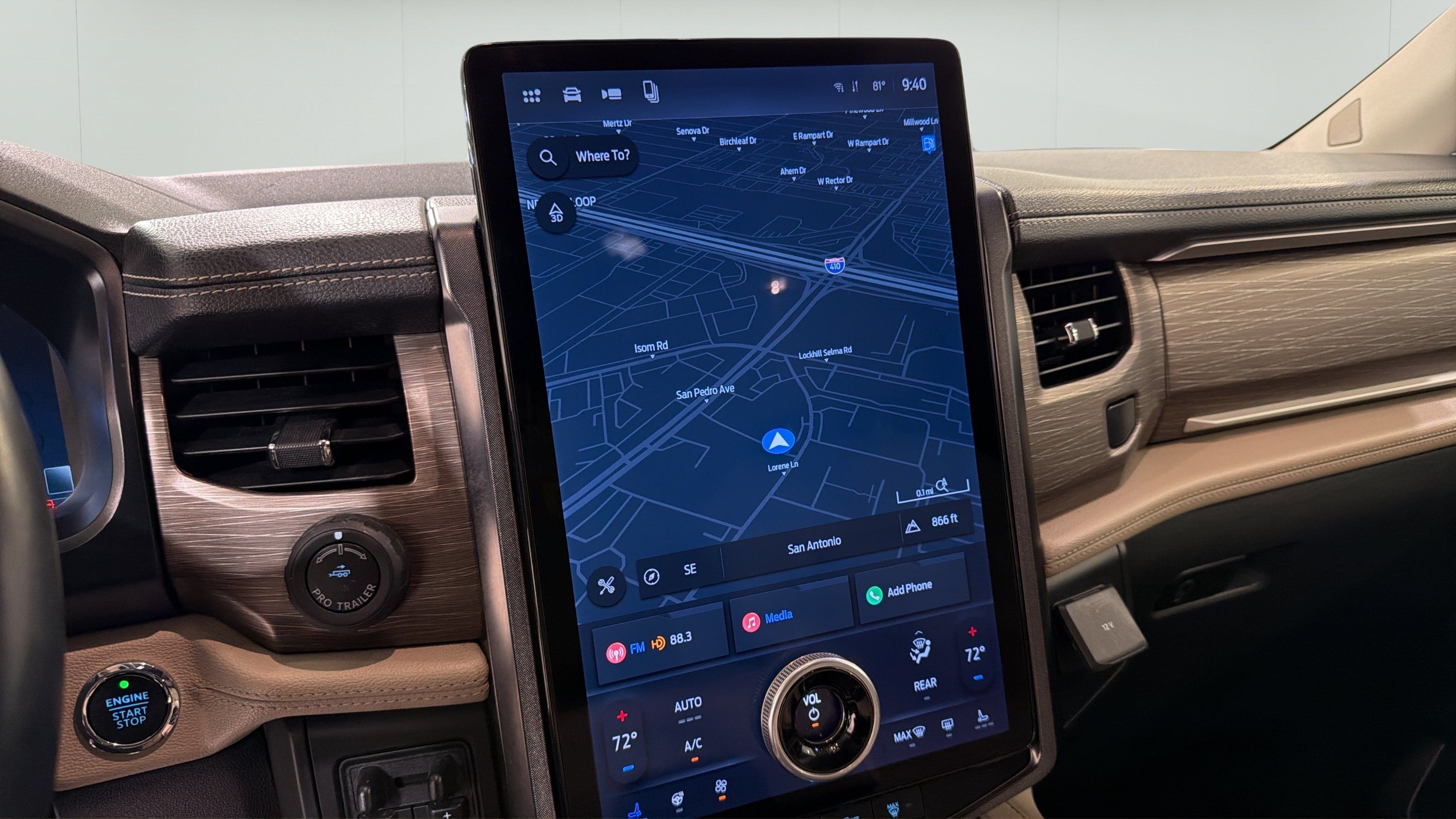 Used 2023 Ford Expedition Limited RWD image 17