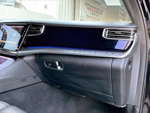 Used 2023 Jeep Grand Wagoneer Series II image 25