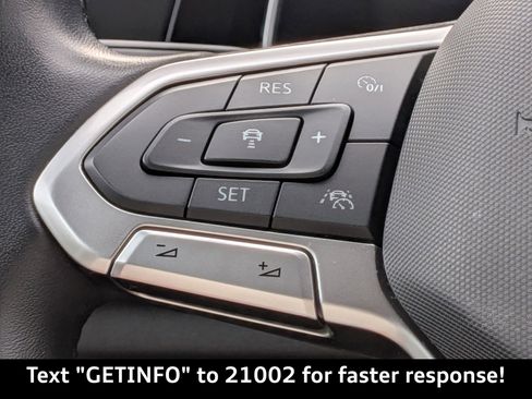 Used 2024 Volkswagen Jetta Sport image 30