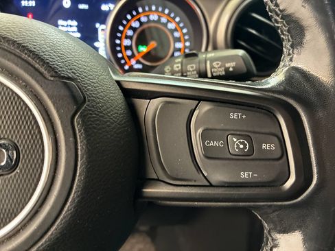 Used 2020 Jeep Wrangler Unlimited Sport S AWD/4WD image 17