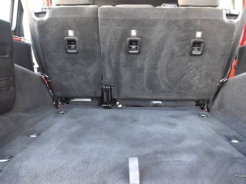 Used 2018 Jeep Wrangler Unlimited Sport image 12