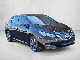 Used 2022 Nissan Leaf SV video 3