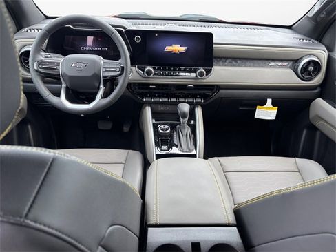 New 2026 Chevrolet Colorado ZR2 w/ Off-Road Front Bumper Package image 10