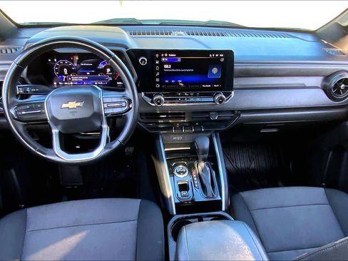 Used 2025 Chevrolet Colorado W/T w/ WT Custom Package image 15