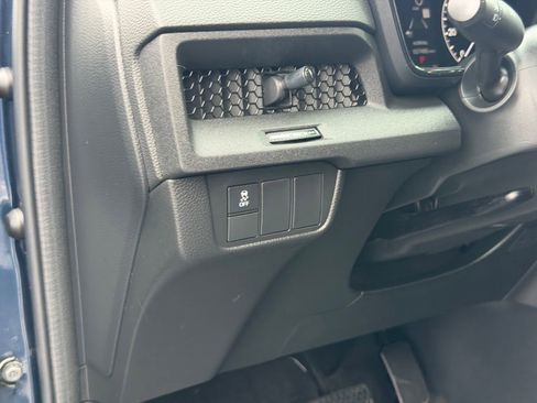 Used 2023 Honda CR-V EX image 15