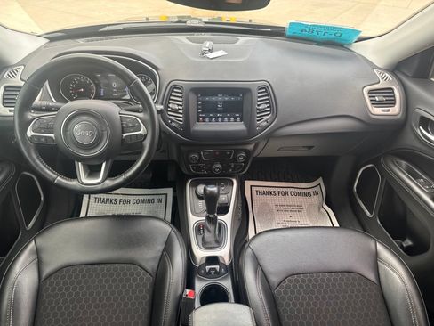 Used 2021 Jeep Compass Latitude w/ Convenience Group AWD/4WD image 22