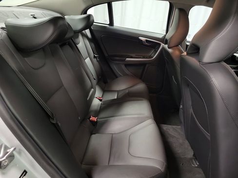 Used 2015 Volvo S60 T5 Premier image 24