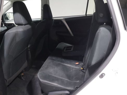 Used 2017 Toyota RAV4 LE w/ Carpet Mat Package FWD image 18