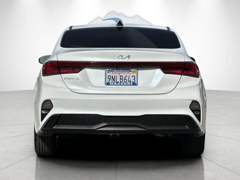 Used 2024 Kia Forte LXS image 4