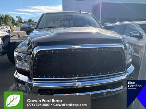 Used 2017 RAM 2500 Laramie w/ Convenience Group AWD/4WD image 2