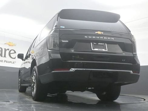 Used 2025 Chevrolet Suburban LT w/ Comfort Package AWD/4WD image 55