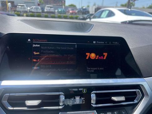 Used 2023 BMW 430i xDrive Coupe w/ M Sport Package AWD/4WD image 28