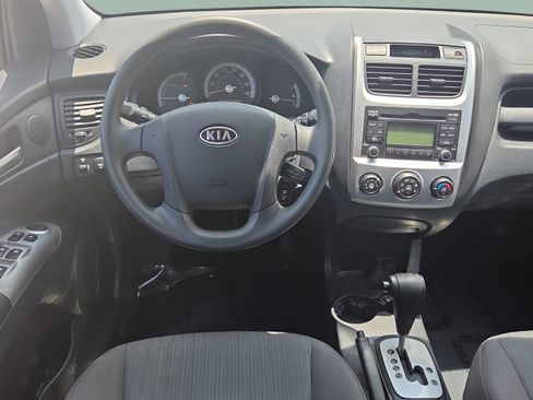 Used 2009 Kia Sportage LX FWD image 12