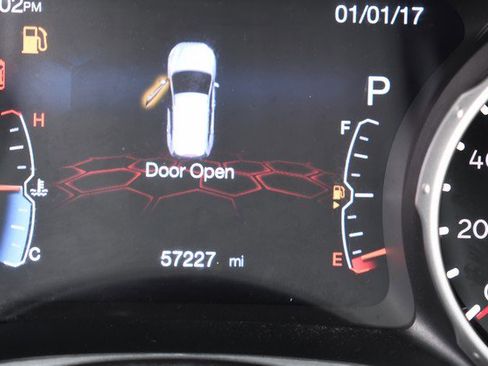 Used 2019 Jeep Compass Latitude w/ Popular Equipment Group image 32