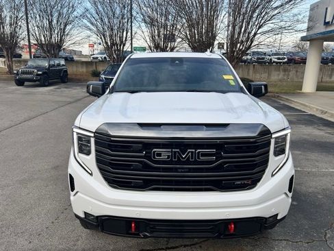 Used 2023 GMC Sierra 1500 AT4 w/ AT4 Premium Package image 10